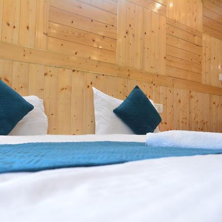 The Neelgiris Hotel Manāli Kültér fotó